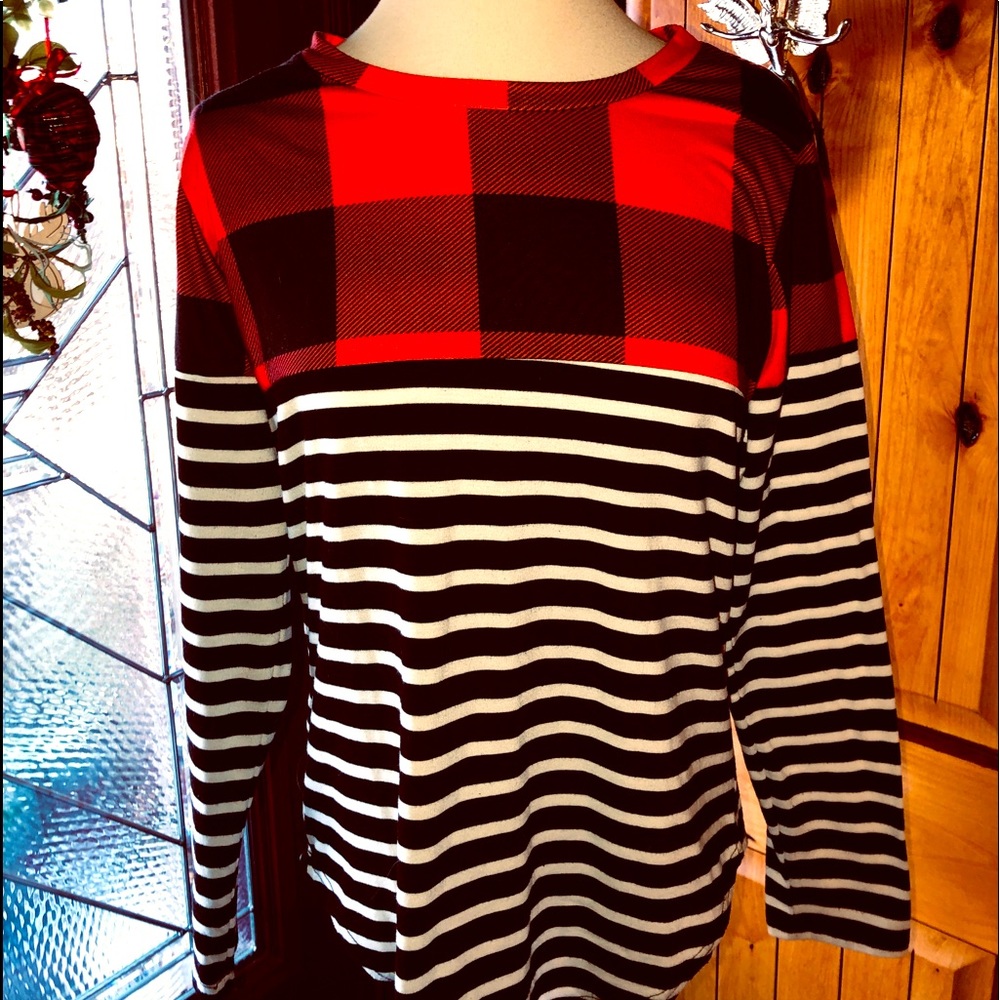 ♥️ M Shirt Top